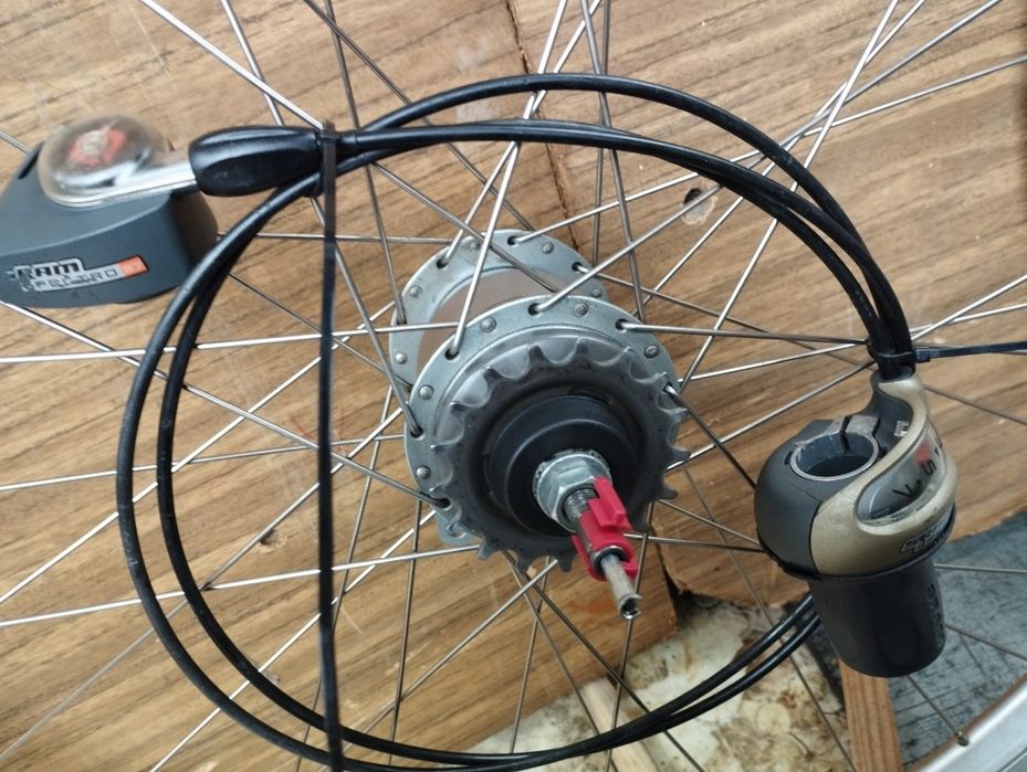 Колеса на планітарній втулці SRAM, SACHS, 3,5,7,Nexus7. .