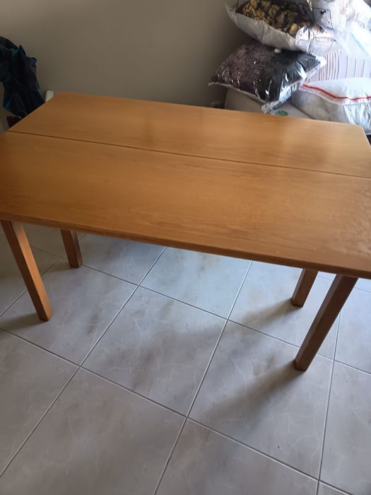Mesa de Madeira Maçica