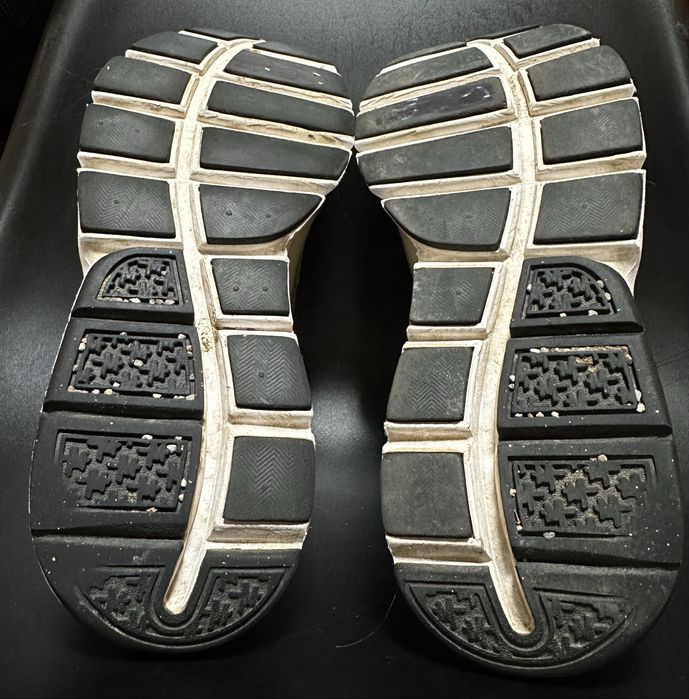 Кросівки Nike 43 р.