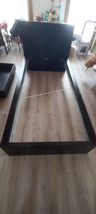 Cama solteiro IKEA malm