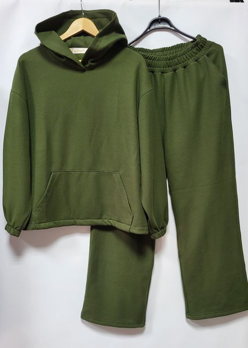 Стильні костюми, Туреччина,  розміри М, L