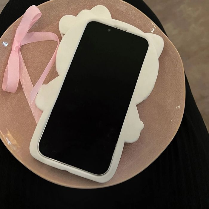 чохол hello kitty на Iphone обʼємний