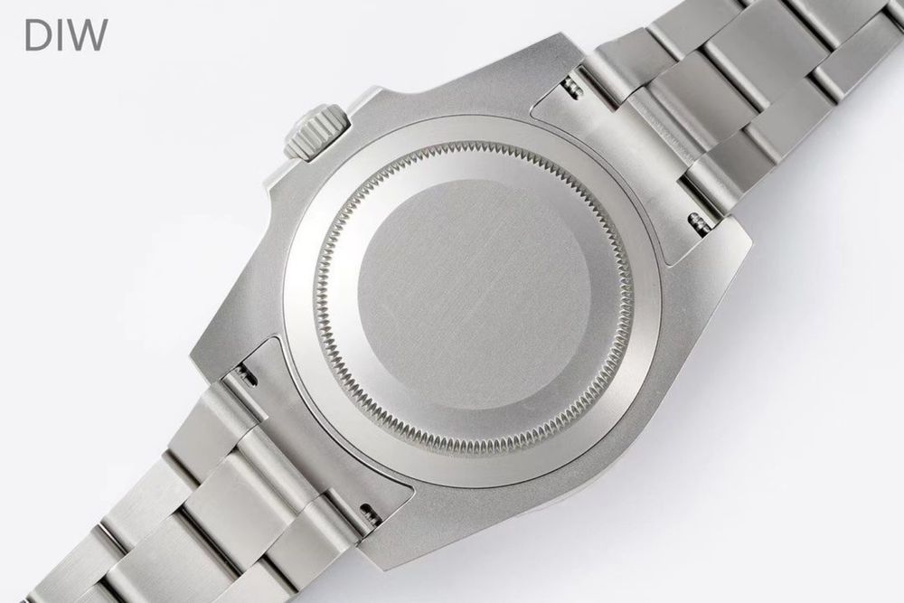 nowy elegancki zegarek analogowo cyfrowy