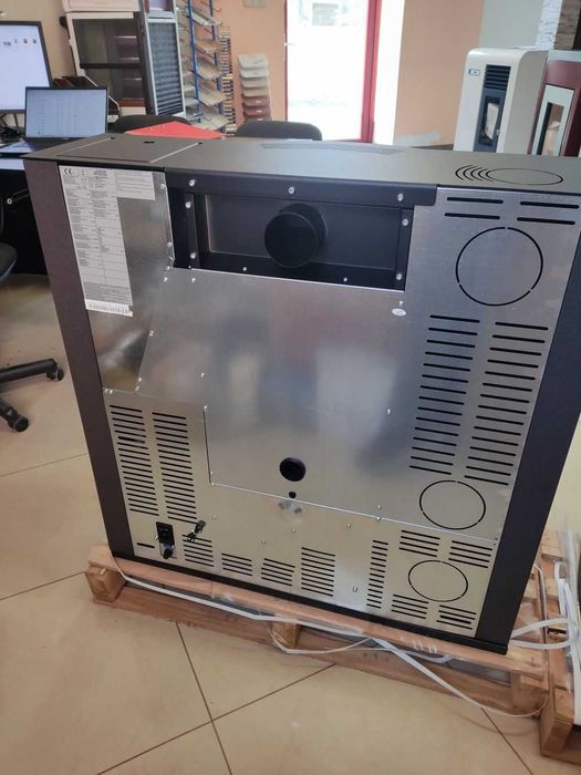 Piecyk na pellet kominek pelet Artel Subtile DGP 8kW Slim Tylko 30cm -PROMOCJA