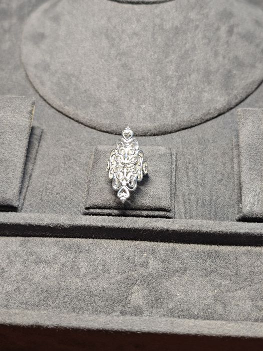 Nowy pierścionek srebrny 925 ażurowy roz 17