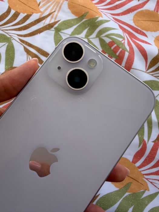 Iphone 14 plus lilás