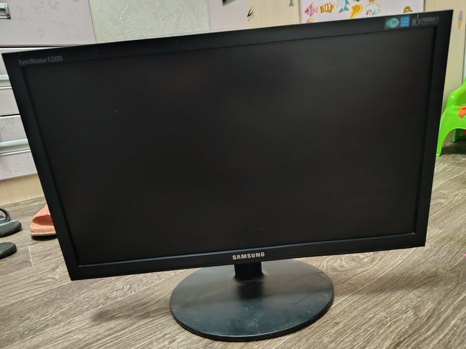 Продаю монітор Samsung SyncMaster E2220N, 22 дюйми.