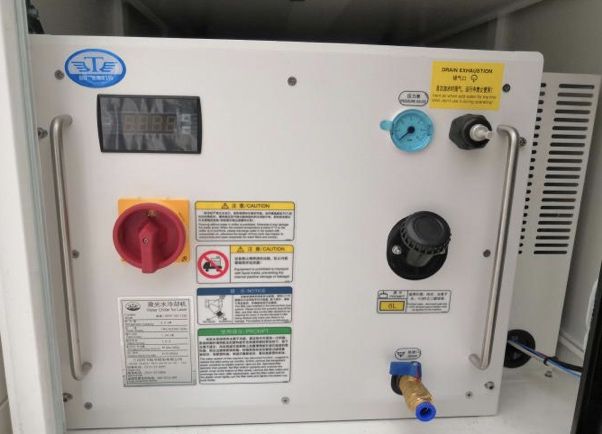 Станок лазерной сварки и очистки и резки LCW2000