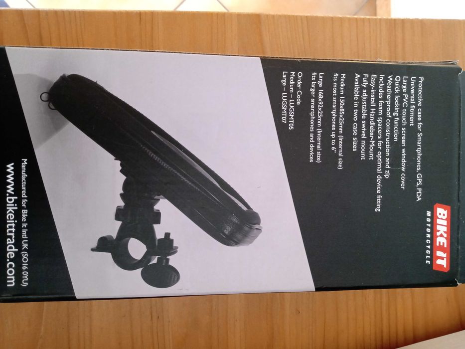 Capa para smartphone + Suporte (MOTA)