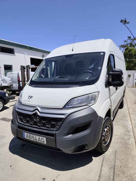 Citroen Jumper de 2020 sinistrada sem mecânica