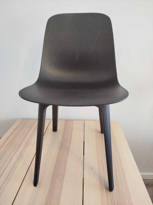 2 Cadeiras Pretas ODGER IKEA