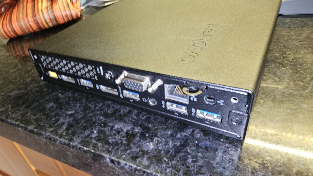Lenovo ThinkCentre M900 Tiny | i5-6600T | 16GB RAM | SSD 256GB