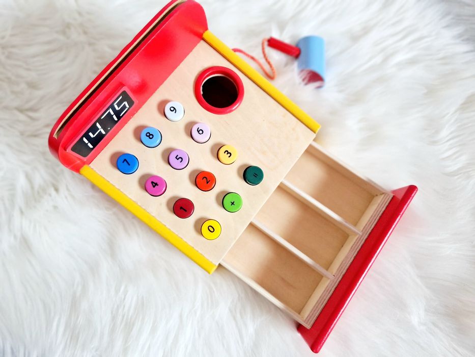 Kasa zabawkowa sklep drewniana