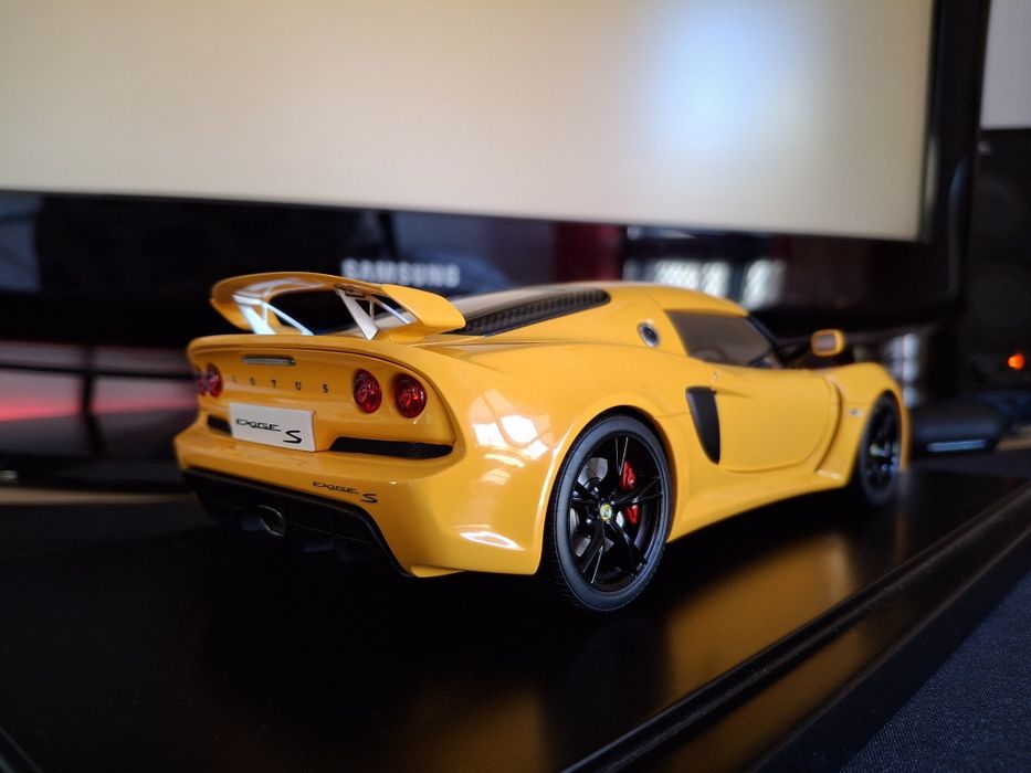 AutoArt 1:18 Lotus Exige S