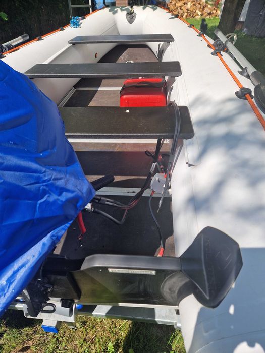 Ponton Kolibri 400DSL.+silnik 13,5km.+przyczepa podłodziowa