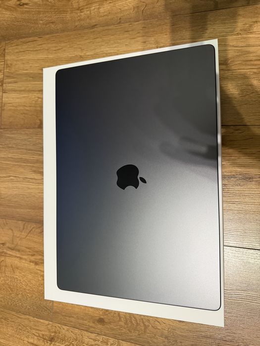 Apple MacBook Pro 16 M4 Pro / 24GB / 512GB SSD