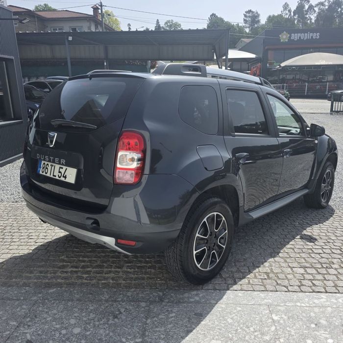 Dacia Duster 1.2 TCe SL Black Shadow