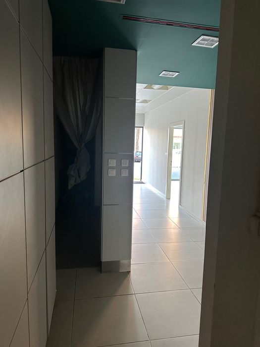 Espaço comercial / Escritório / Loja em Vila Meã, Amarante