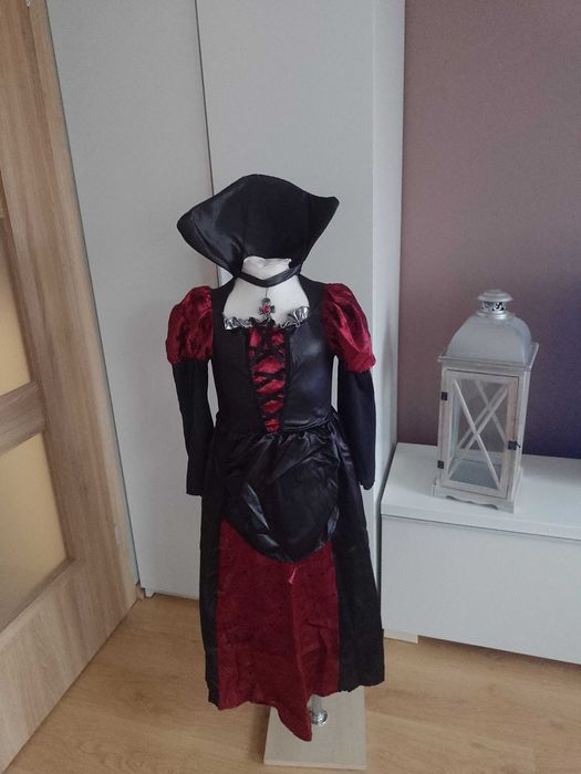 NOWY kostium przebranie WAMPIRZYCA WRÓŻKA strój karnawałowy 98/104 35