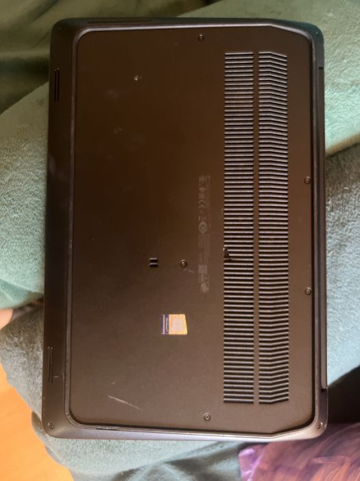 Ноутбук HP хороший стан