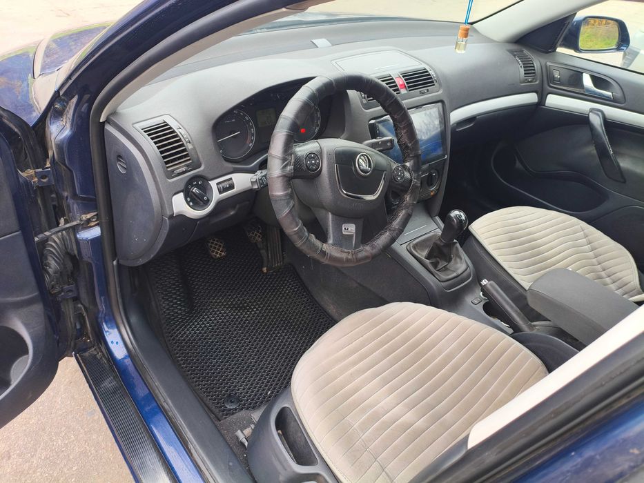 Продам Шкоду Октавия А 5