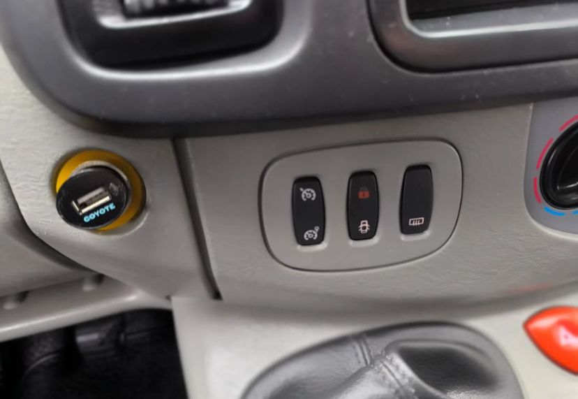 Renault Trafik дизель 2.0 Груз-Пас 6 місць Long TOP