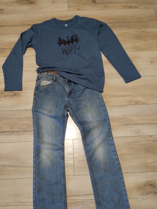 Komplet dla chłopca spodnie i t-shirt