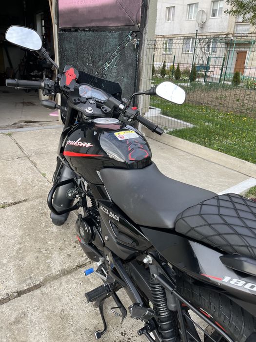 Продам пульсар 180