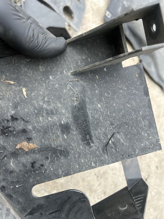 Oslona dolna e83 x3 automat MPAKIET wysylka nie polamane