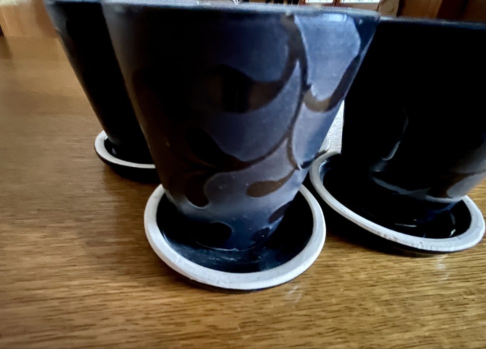 Zestaw czterech mini doniczek