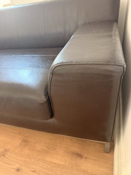 Sofá IKEA KRAMFORS em pele