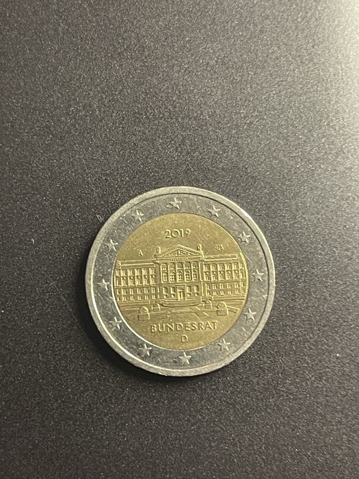 Varias moedas de 2 eros