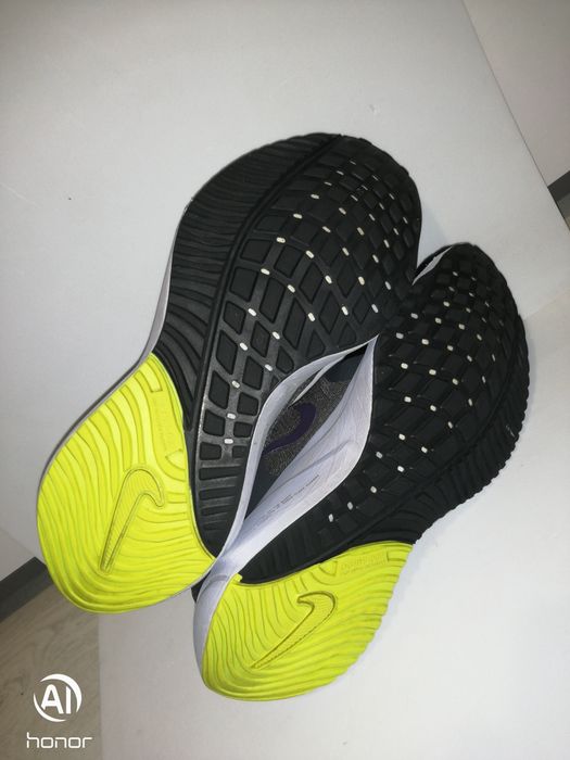 Nike Air Zoom Vomero 36,5 buty biegowe damskie