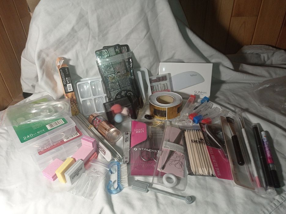 Професійний набір для манікюру, нарощування нігтів...