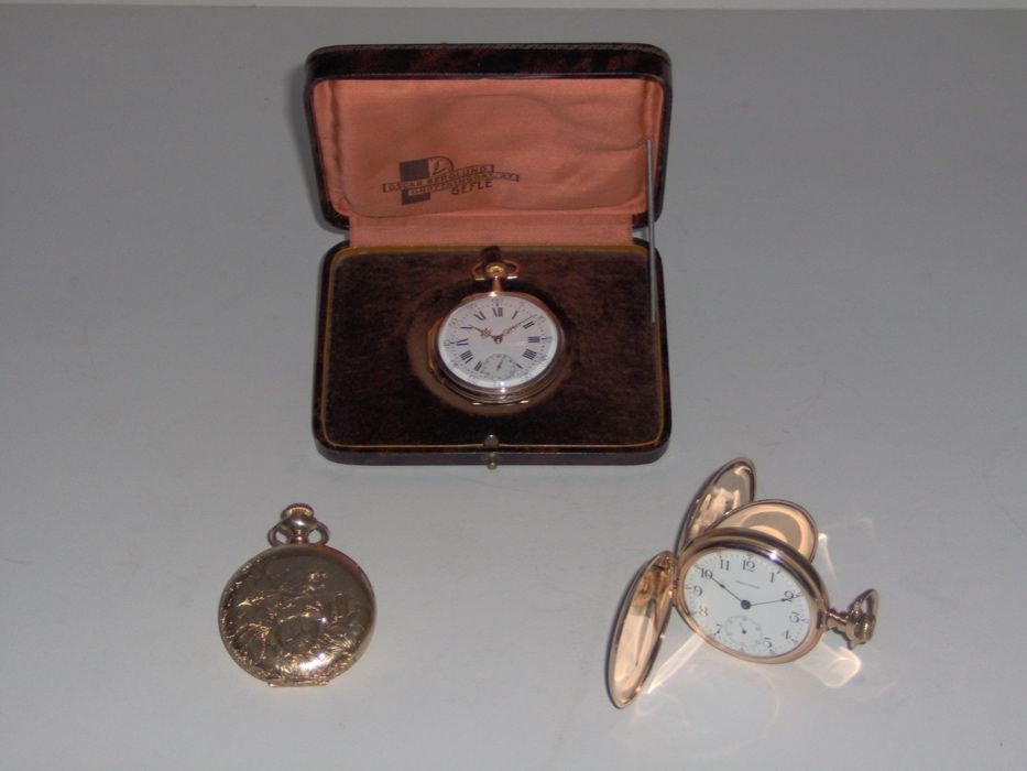 Relógio de bolso Omega em ouro