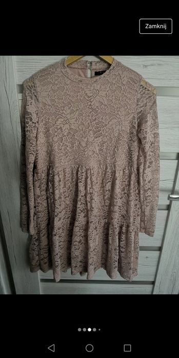 Sukienka koronkowa