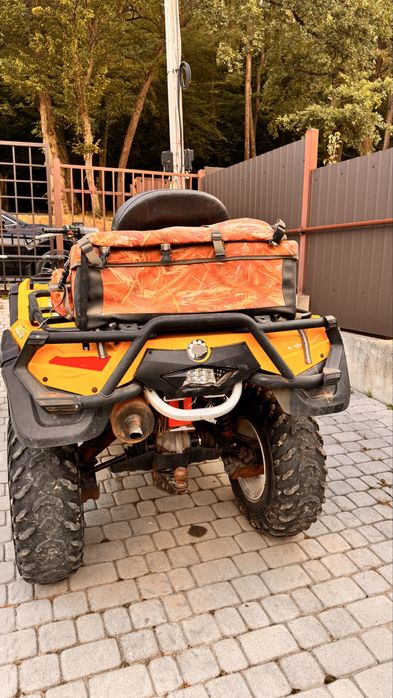 Квадроцикл  Can-Am Outlander 400.
