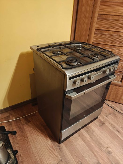 Kuchenka gazowo-elektryczna amica