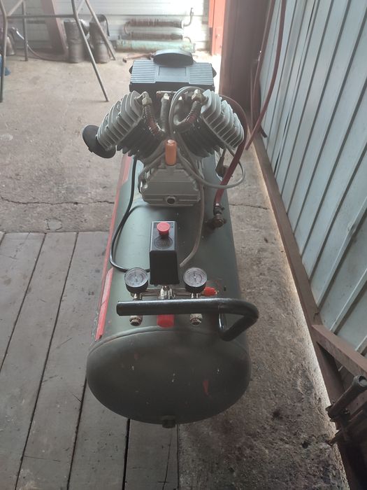 Kompresor sprężarka 100l 230v