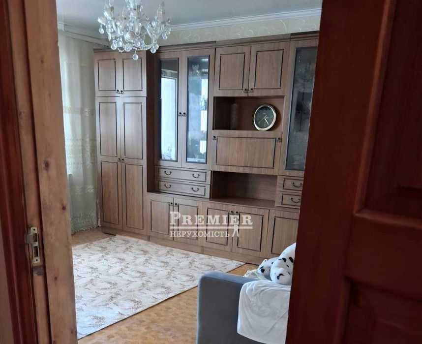 Продам 2-х кімнатну квартиру на Кримській