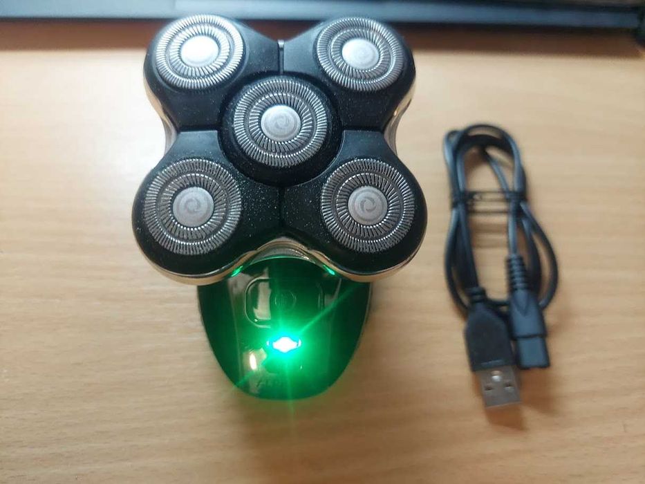 Golarka maszynka do golenia strzyżenia brody głowy Alpha TR7-PRO