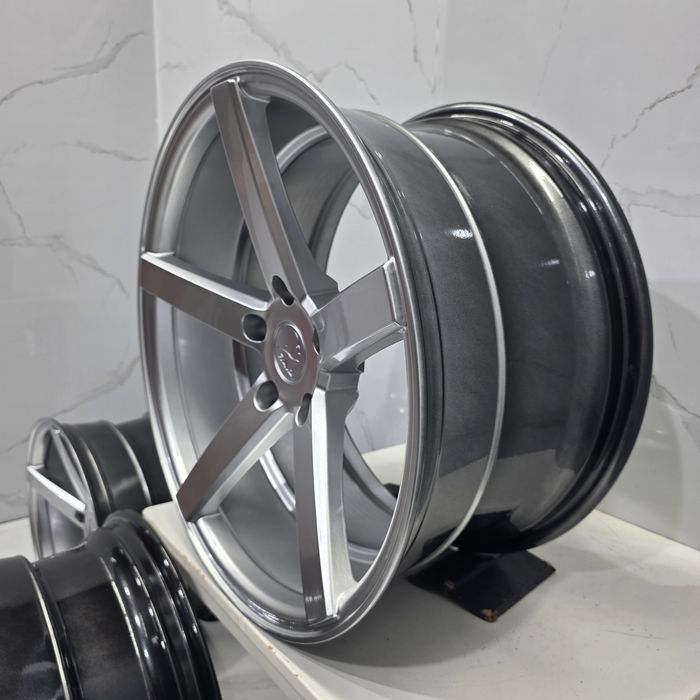 Jantes 18" originais Fav1 Model 74 5x120