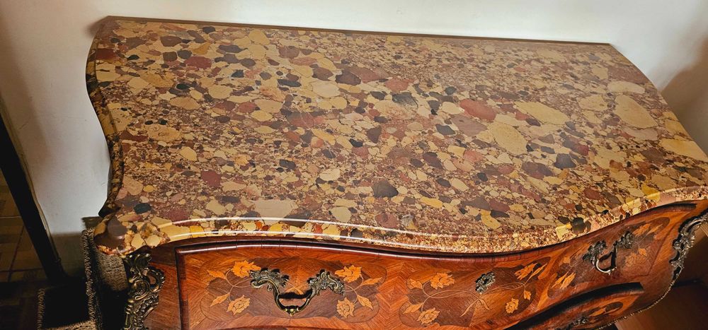 Cómoda Estilo Luís XV