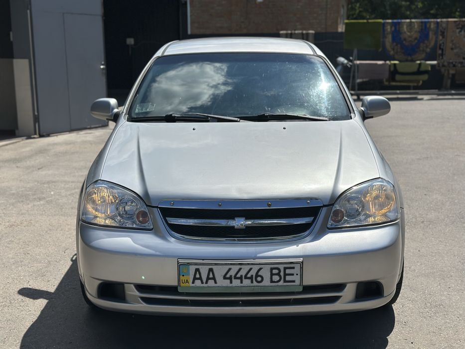 Продам шероле лачеті
