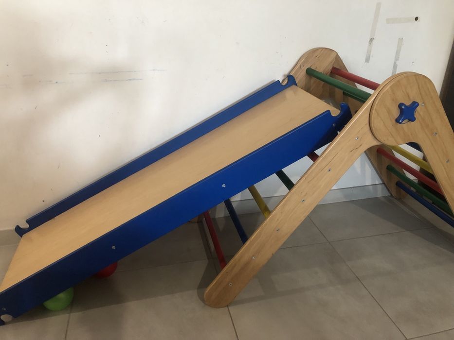 Дитяча гірка деревʼяна