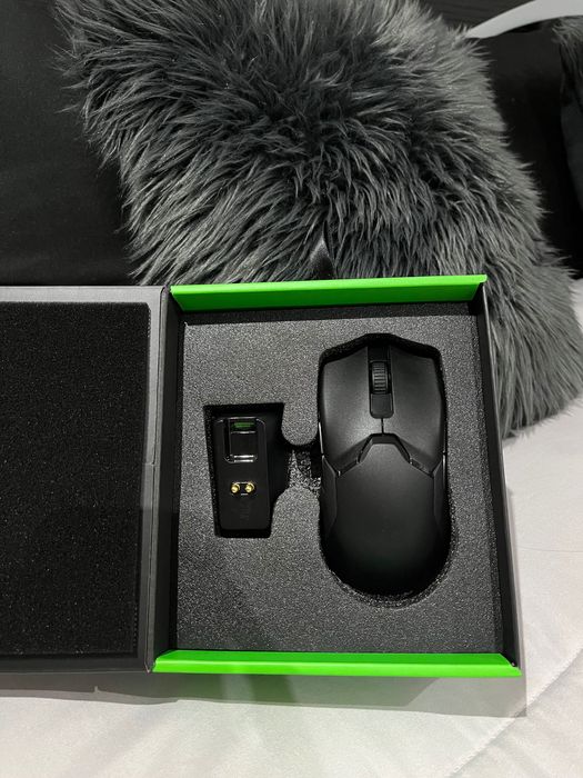 Razer Viper Ultimate Mouse64283958622593122