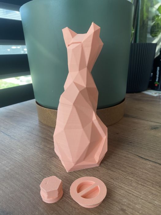 Skarbonka geometryczny kot