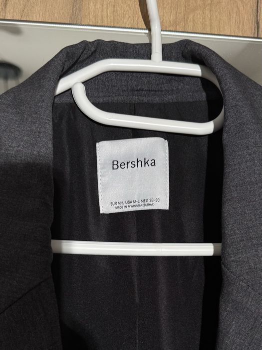 Класичний сірий піджак жакет