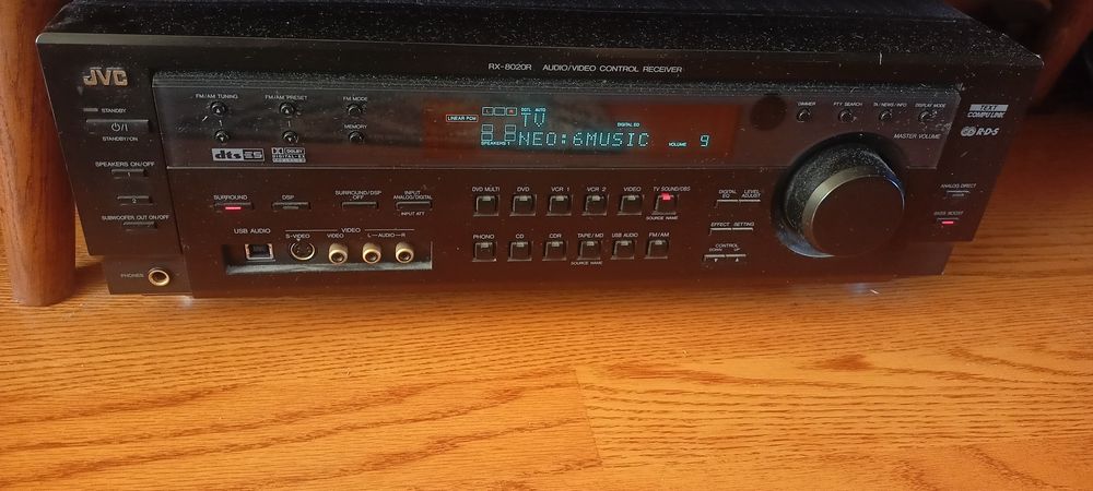 Amplituner JVC 8020 R