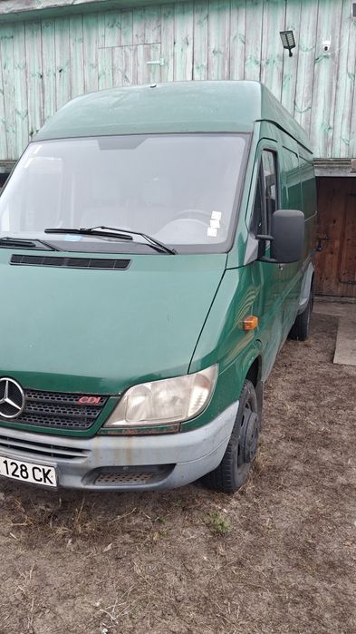 Продам мерседес спринтер 416
